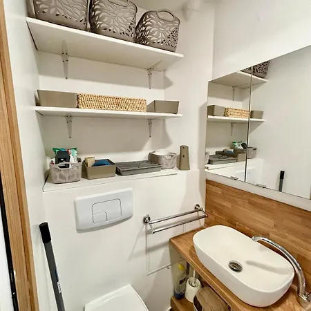 Cosy Cocon, Parking Libre, Proche Geneve Апартаменты Etrembieres
